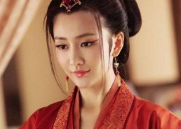 红颜祸水,古代美女与王朝兴衰的纠葛